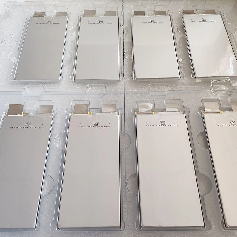semi-solid state battery cell