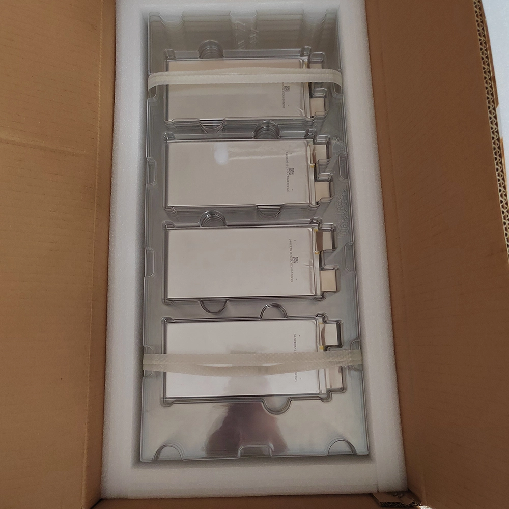 semi-solid state battery cell